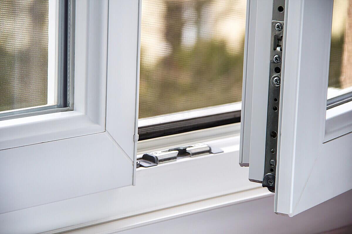 Do Hurricane Proof Windows Actually Work