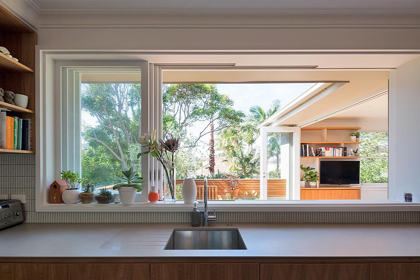 How Does The Sliding Window Technique Work