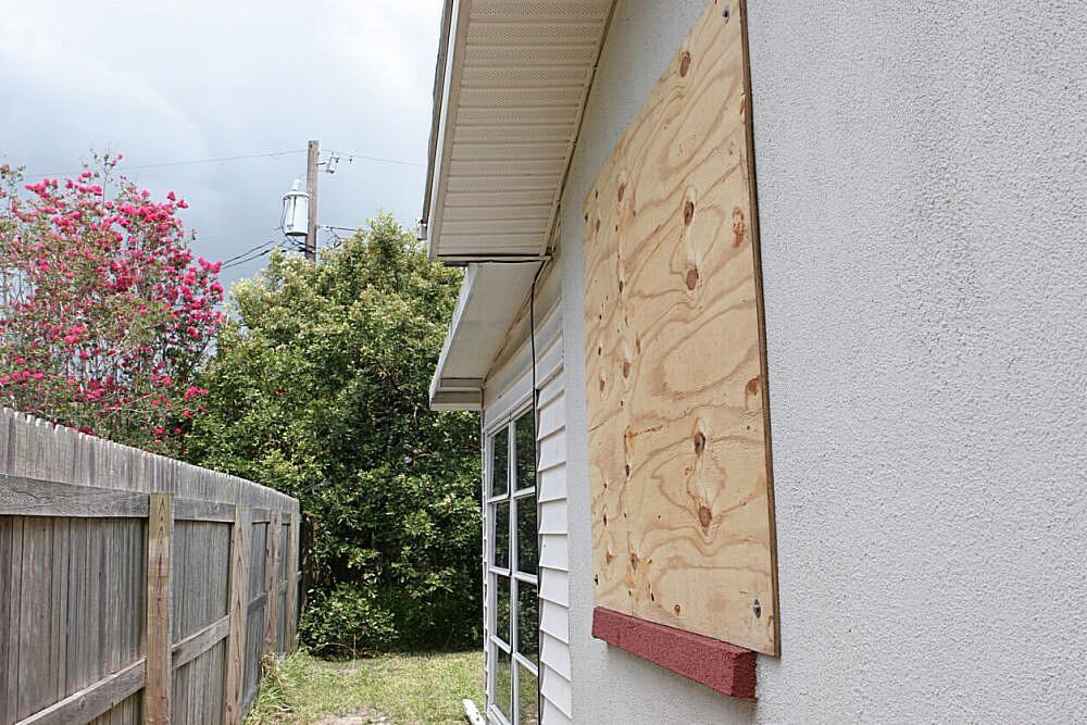 How To Stop Windows Shaking In Wind