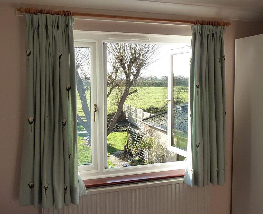 Is It Normal For Windows To Move In The Wind