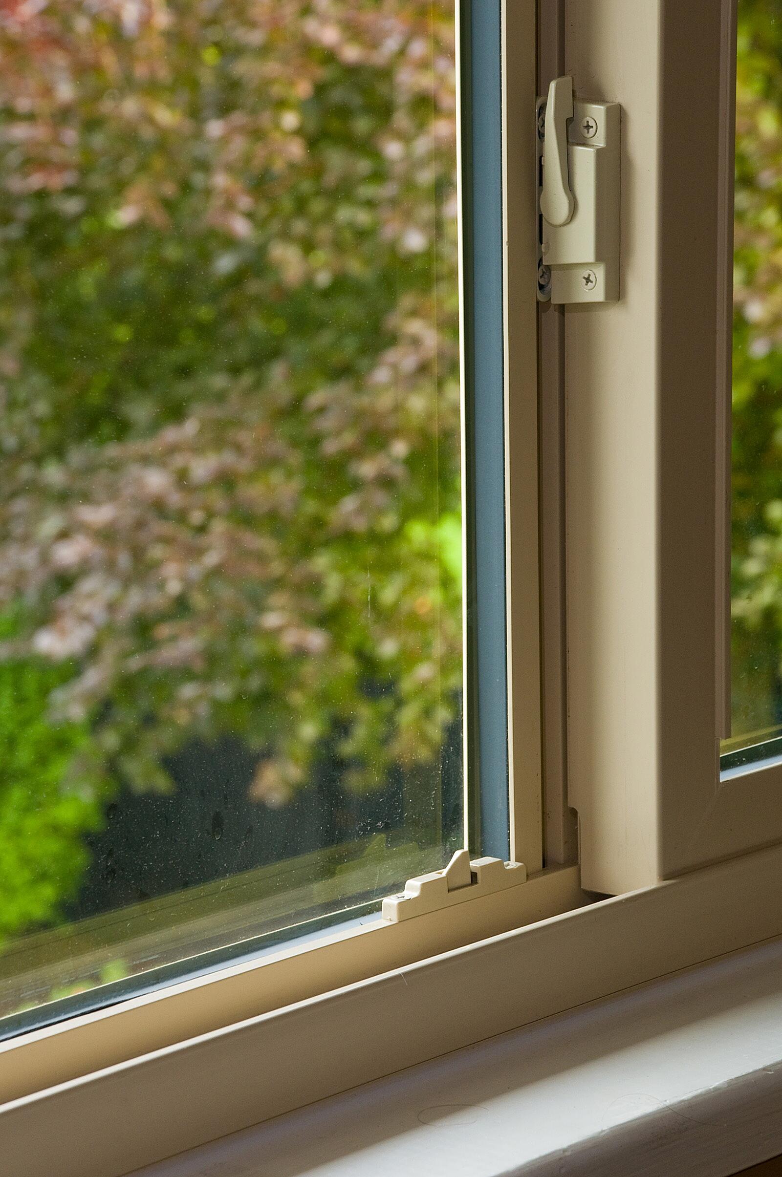 What Is The Working Principle Of Sliding Window Protocol